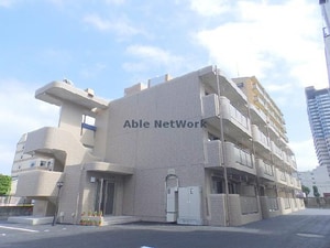 Ｙ＆Ｍ　ディア古河外観写真