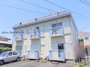 ロイヤルハイツ外観写真