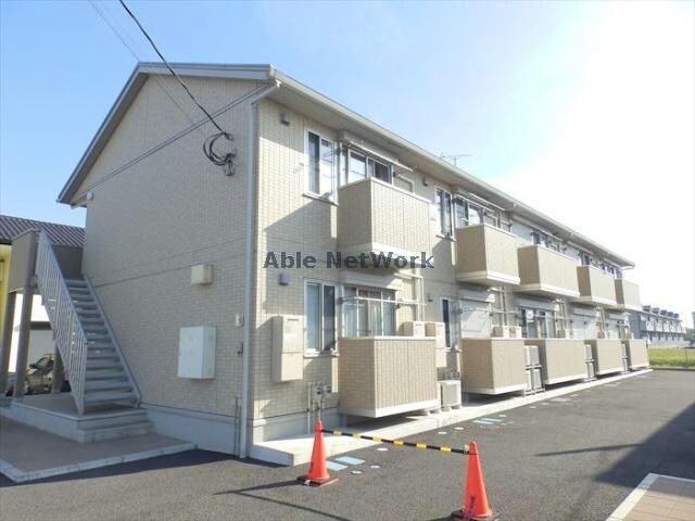 アルトゥーラの物件外観写真