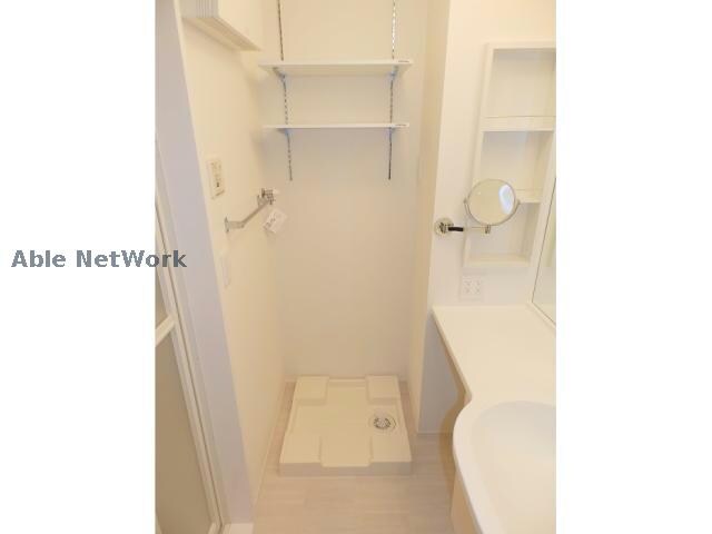 物件内観写真18　(洗濯機スペース)