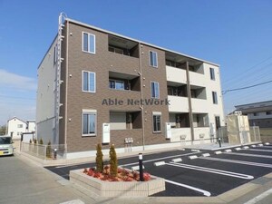 カーサ　グリーチネ外観写真