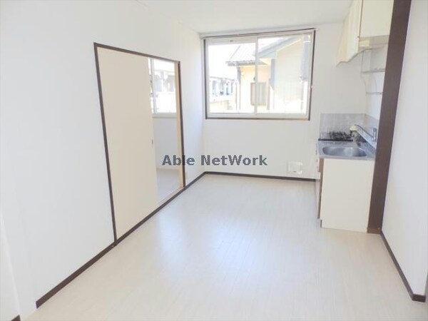 リビングダイニング