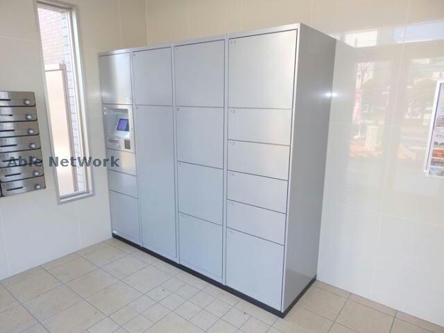 物件外観写真5　(宅配ボックス)