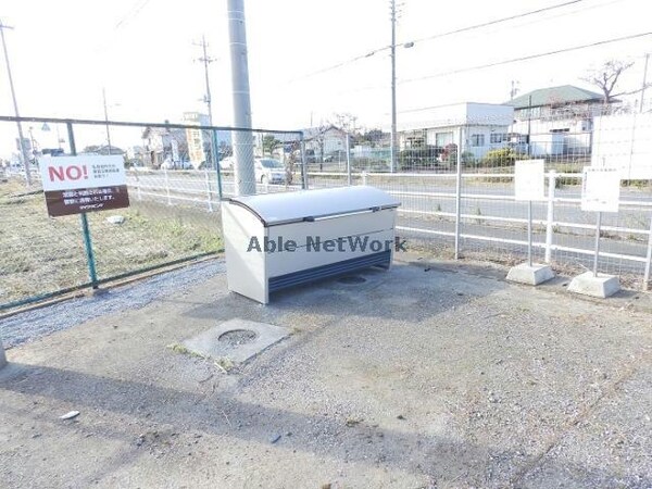 建物設備(ゴミ置き場)