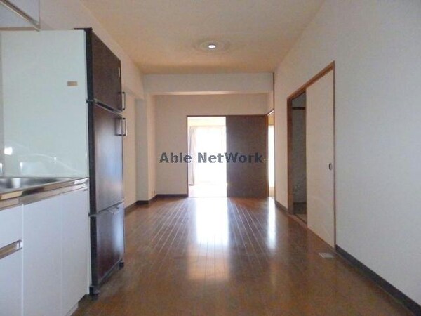 リビングダイニング