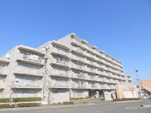 ファミリエール古河外観写真