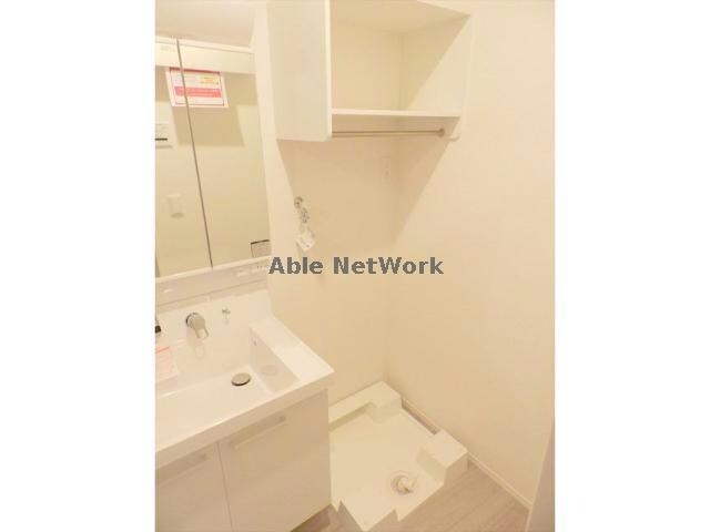 物件内観写真16　(室内洗濯機置場)