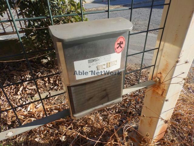 物件外観写真5　(郵便ポスト)