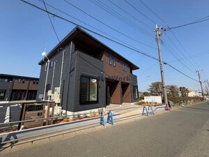 ラ　トゥールⅡ外観写真