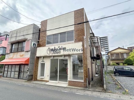 古河市東本町テナント外観写真