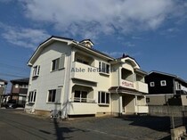 イーグルハイツの外観写真