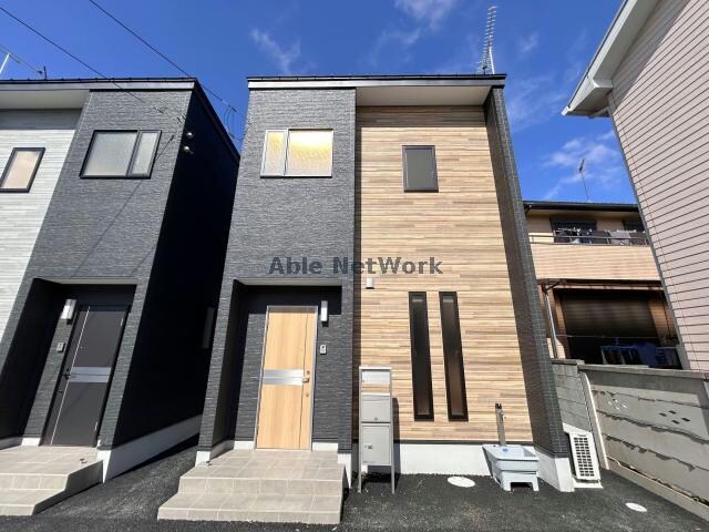 中田戸建貸家Bの物件外観写真