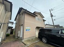 白新線・羽越本線（新潟県内） 西新発田駅 2階建 築34年の外観写真