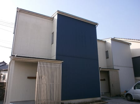 ツインカムA棟外観写真