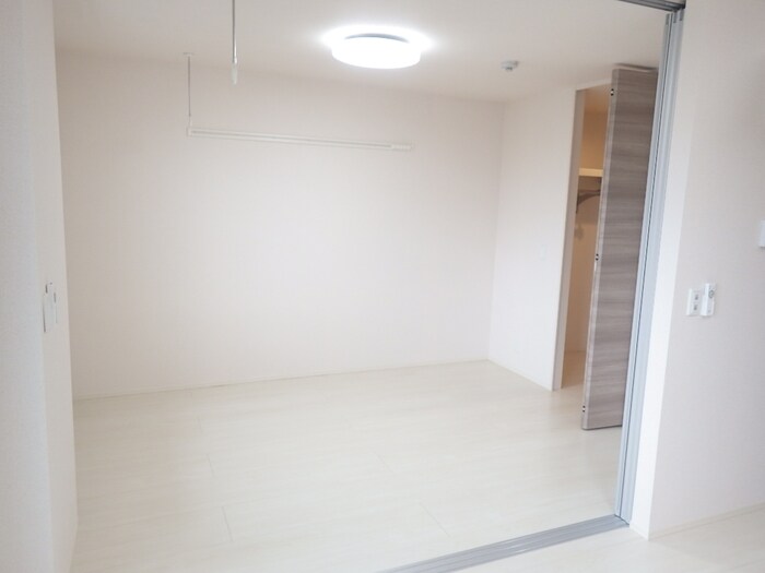 洋室(6帖の洋室)