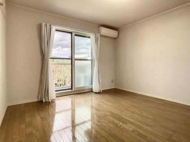 物件内観写真3　(※同タイプサンプル写真)