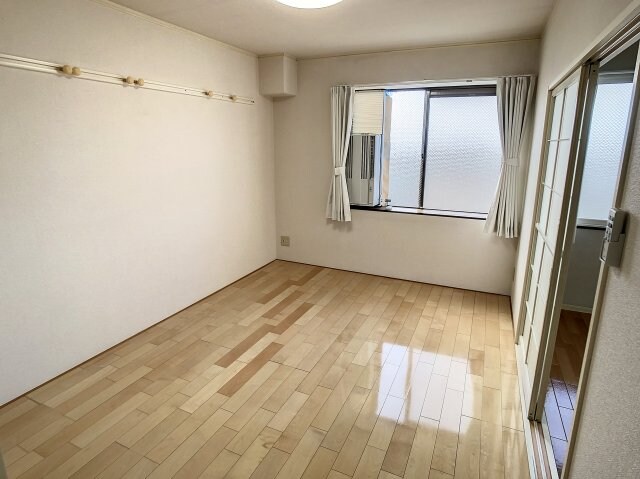 物件内観写真8　(※同タイプサンプル写真)