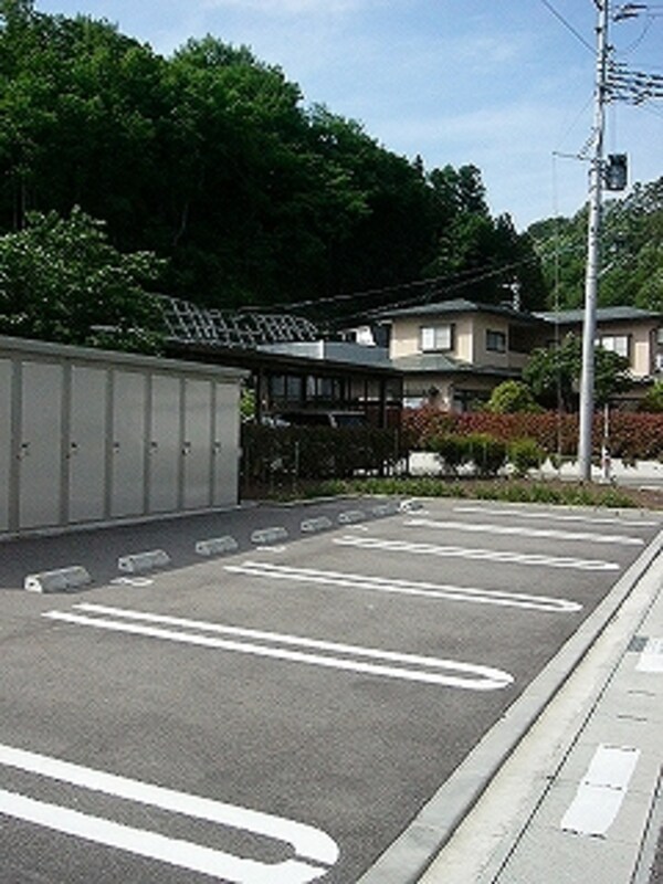 駐車場(駐車場)