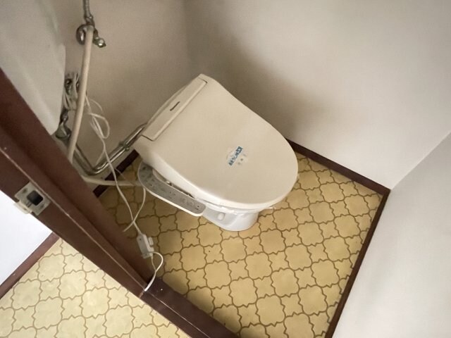 物件内観写真6　(落ち着いたトイレです)