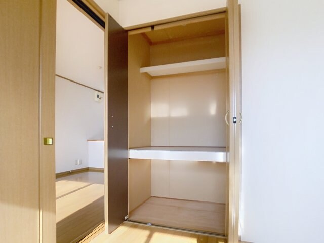 物件内観写真12　(反転タイプのサンプル写真です)