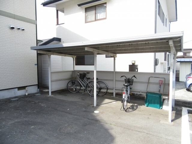 物件内観写真29　(駐輪場です)