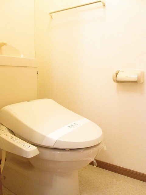 物件内観写真11　(トイレ)