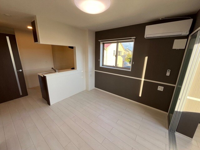 物件内観写真17　(リビング(イメージ))