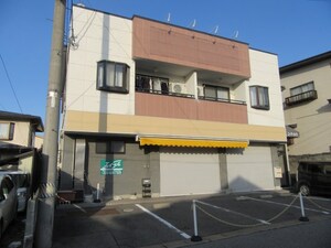 ユーアハイツ外観写真