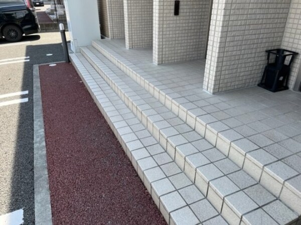 エントランス(エントランス)