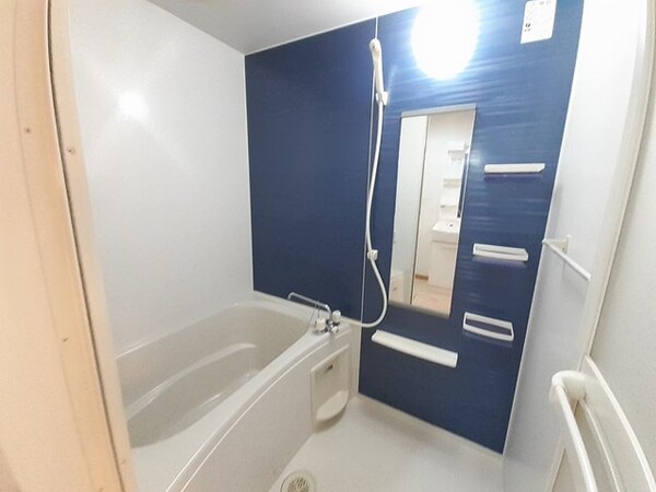 浴室(バス／シャワールーム等)