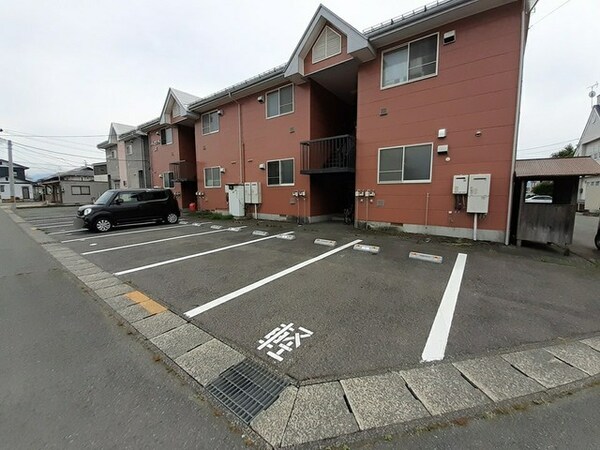 駐車場(駐車場)