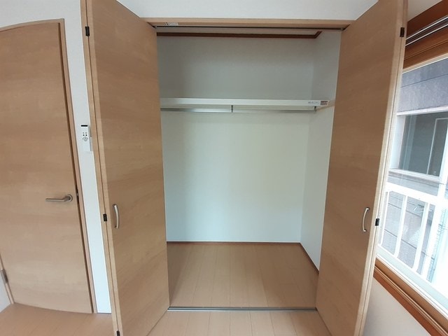 物件内観写真9　(収納)