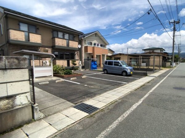 駐車場(駐車場)