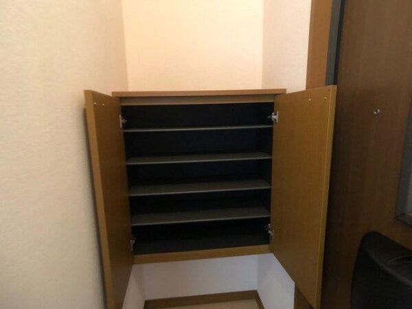 収納(シューズボックス)