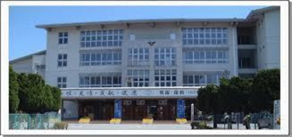 周辺環境(山形市立第二中学校 2273m)