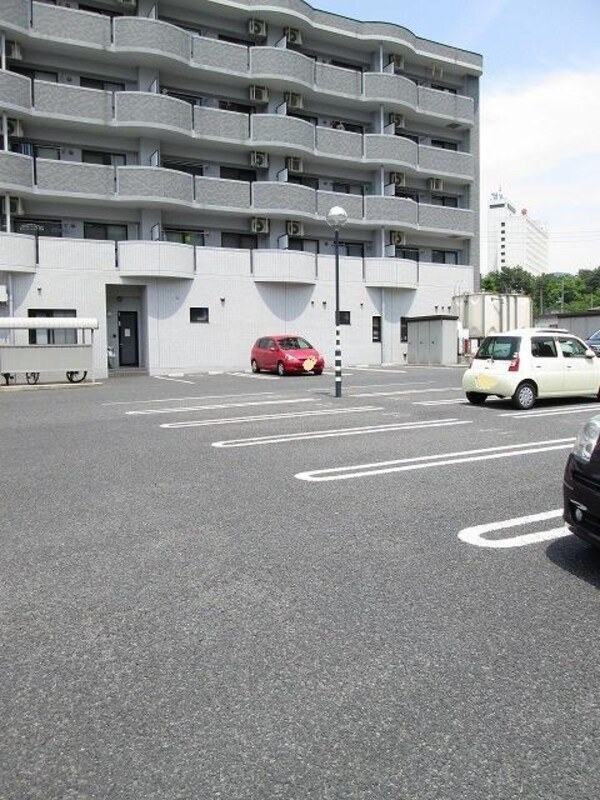 駐車場(駐車場)