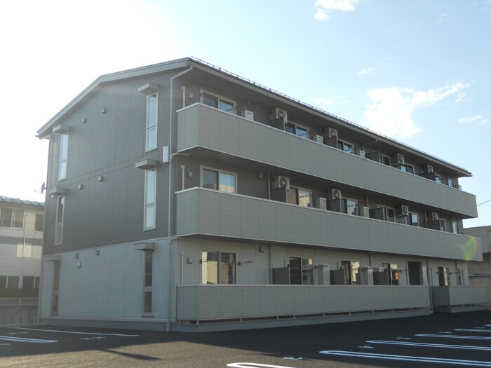 物件外観写真1　(外観)