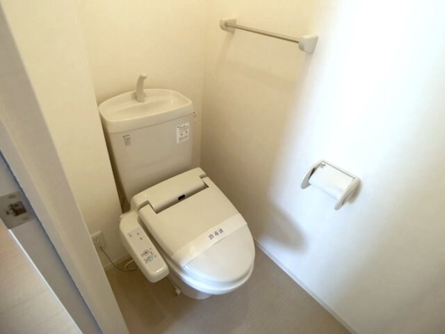 物件内観写真7　(トイレ)