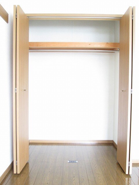 物件内観写真9　(収納)