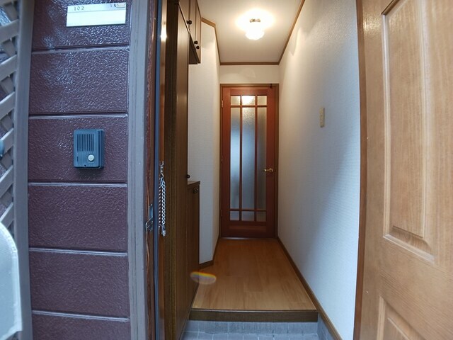 物件内観写真12　(玄関)