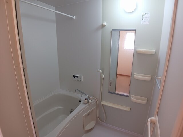 物件内観写真6　(バス／シャワールーム等)