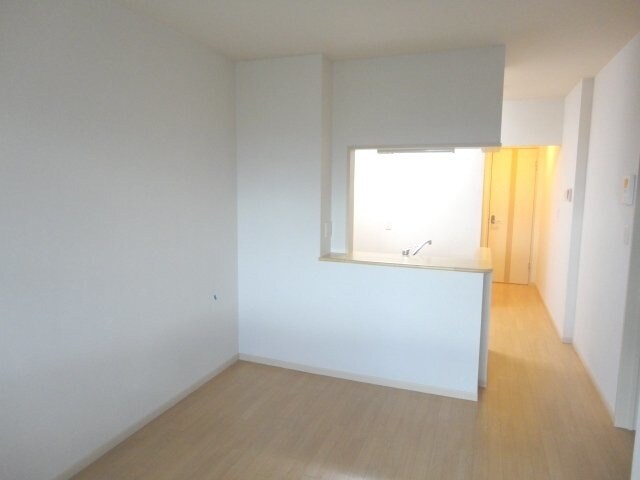 物件内観写真14　(リビングダイニング)