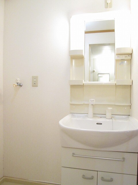 物件内観写真8　(洗面所)