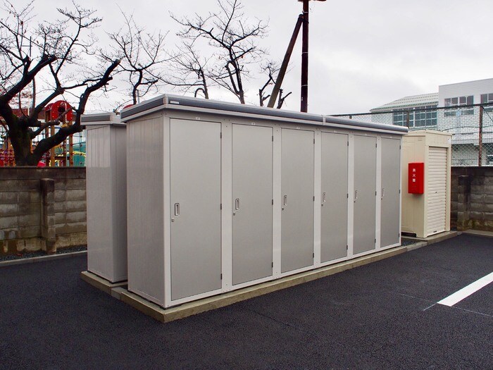 物件内観写真14　(物置)