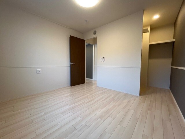 物件内観写真8　(洋室(イメージ))