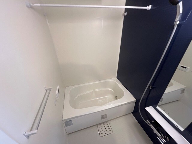 物件内観写真11　(ユニットバス(イメージ))