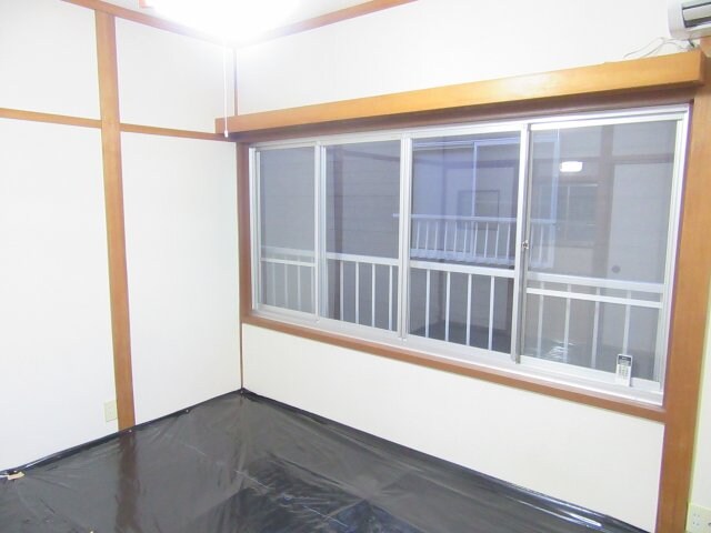 物件内観写真16　(使い勝手のいい寝室です)