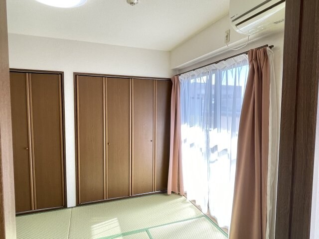 物件内観写真16　(きれいな和室です)