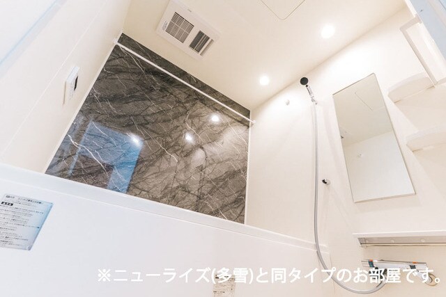 物件内観写真5　(バス／シャワールーム等)