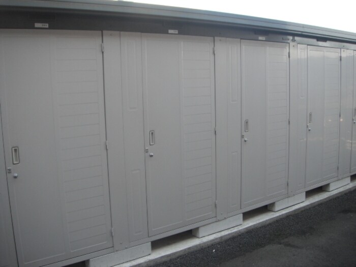 物件内観写真15　(物置)